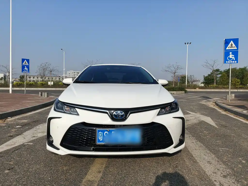 Corolla 2024 1.8L Intelligent Electric Hybrid Dual Engine Elite Edition купить на сайте DeffCars