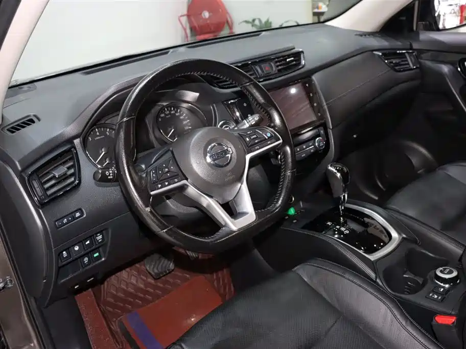 X-Trail 2020 2.5L XL ITS 3rows CVT 4WD seven-seat luxury pilot version купить на сайте DeffCars