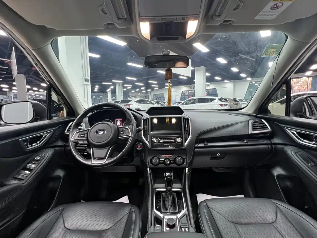 Forester 2020 2.0i Deluxe Edition купить на сайте DeffCars