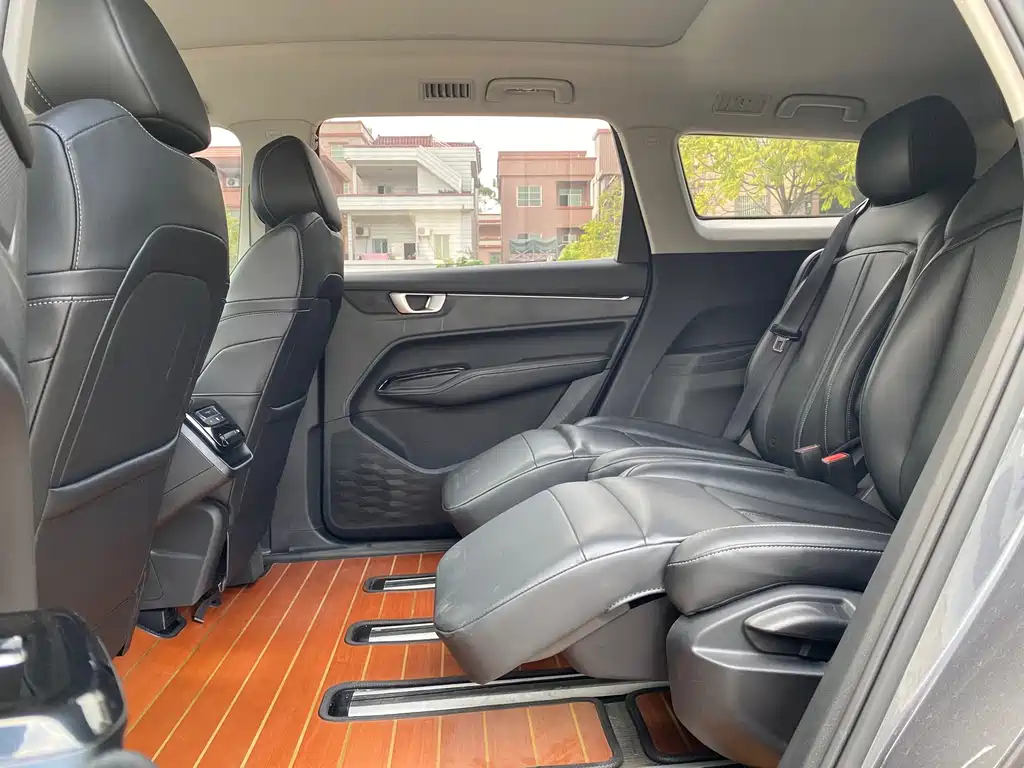 Wuling Capgemini 2020 1.5T CVT flagship model купить на сайте DeffCars