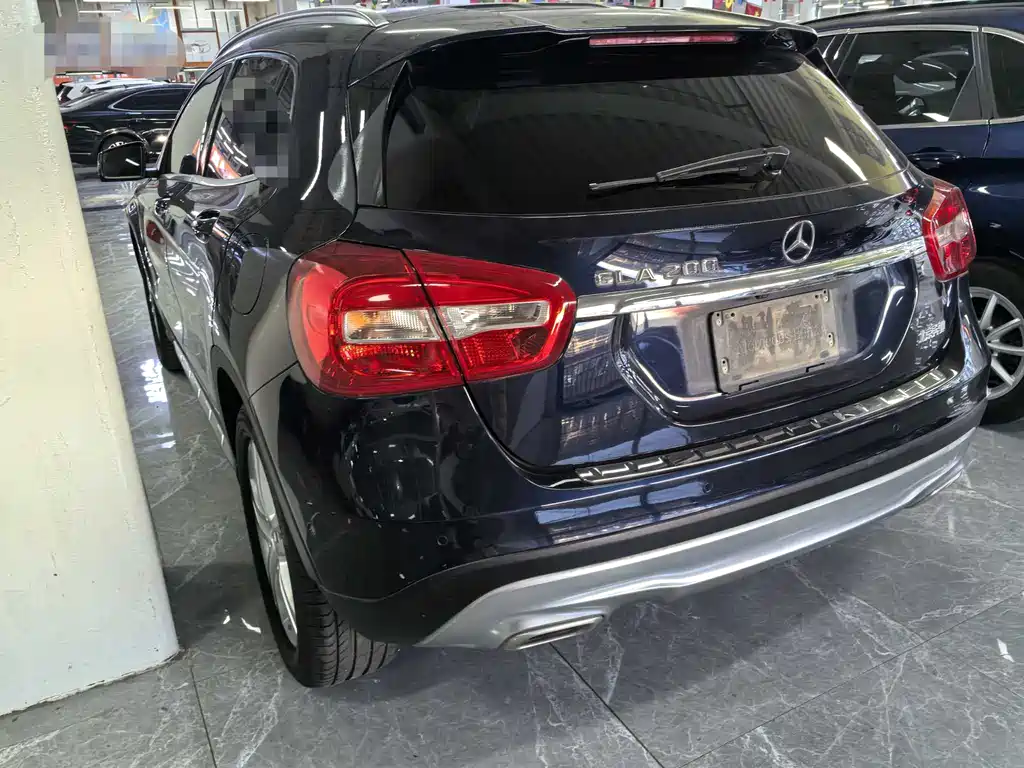 Mercedes-Benz GLA 2015 GLA 200 Dynamic купить на сайте DeffCars