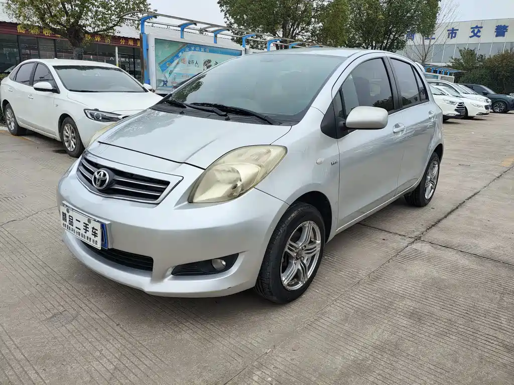 Yaris 2011 1.6G automatic dynamic version купить на сайте DeffCars
