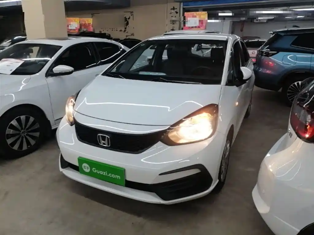 Fit 2021 1.5L CVT Trendy Edition купить на сайте DeffCars