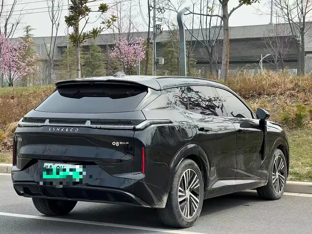 Lynk & Co 08 EM-P 2025 model 245km ultra-long battery life Pro купить на сайте DeffCars