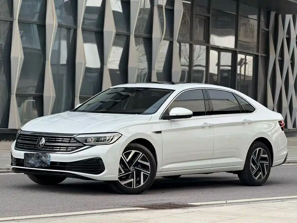 Sagitar 2025 facelift 300TSI DSG transcendent version купить на сайте DeffCars
