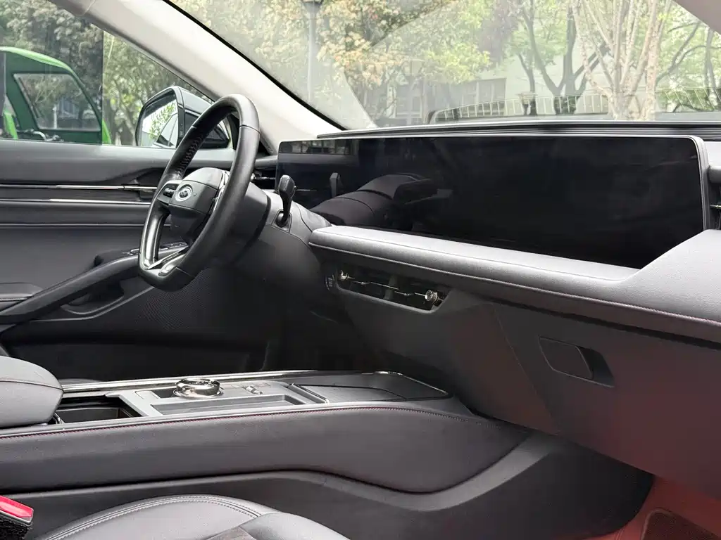 Mondeo 2023 EcoBoost 245 Luxury купить на сайте DeffCars