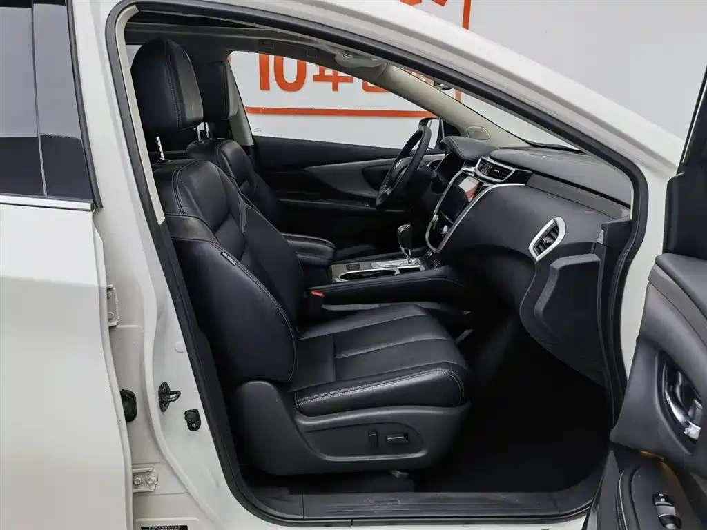 Loulan 2019 2.5L XL 2WD Intelligent Deluxe Edition National VI купить на сайте DeffCars