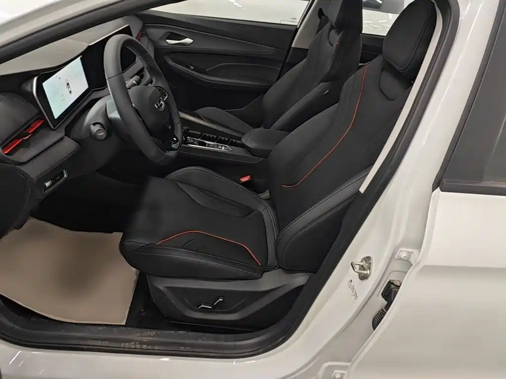 Binrui 2024 Binrui COOL 1.5T DCT Dragon Edition купить на сайте DeffCars