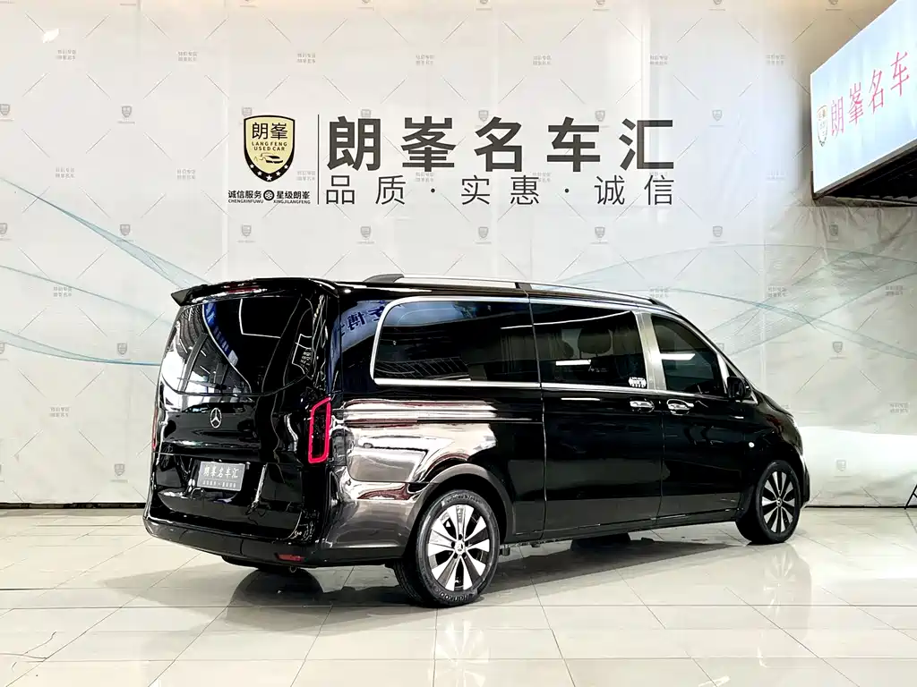 Vito 2023 2.0T Business Edition 7 seats купить на сайте DeffCars
