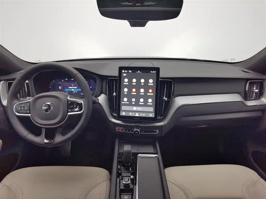 Volvo XC60 2026 B5 four-wheel drive Zhiyi Luxury Edition купить на сайте DeffCars