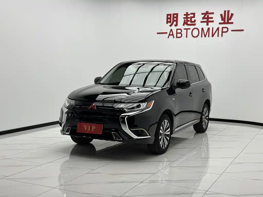 Outlander 2021 2.0L 2WD Smooth Edition 5 seats купить на сайте DeffCars