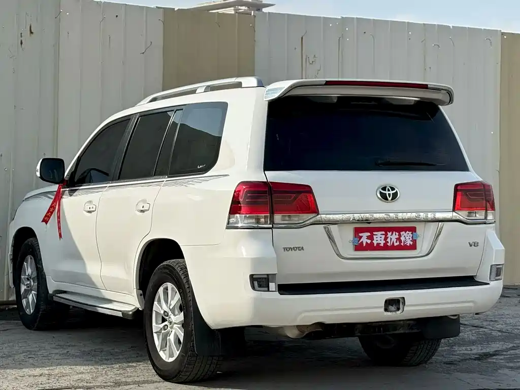 Land Cruiser 2012 4.0L automatic VX купить на сайте DeffCars