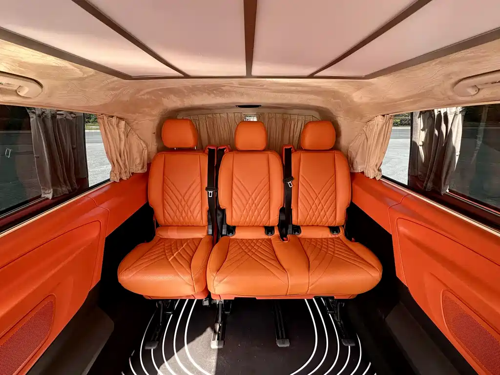 Vito 2021 2.0T Business Edition 7 seats купить на сайте DeffCars