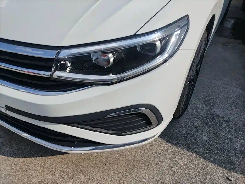 Bora 2025 model 200TSI DSG Yuexing PRO version купить на сайте DeffCars