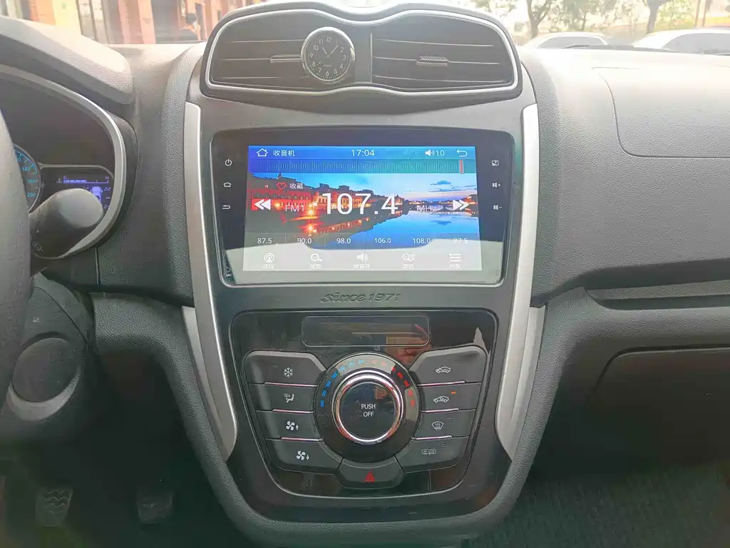 SWM X3 2020 1.5L manual fashion type 7 seats купить на сайте DeffCars