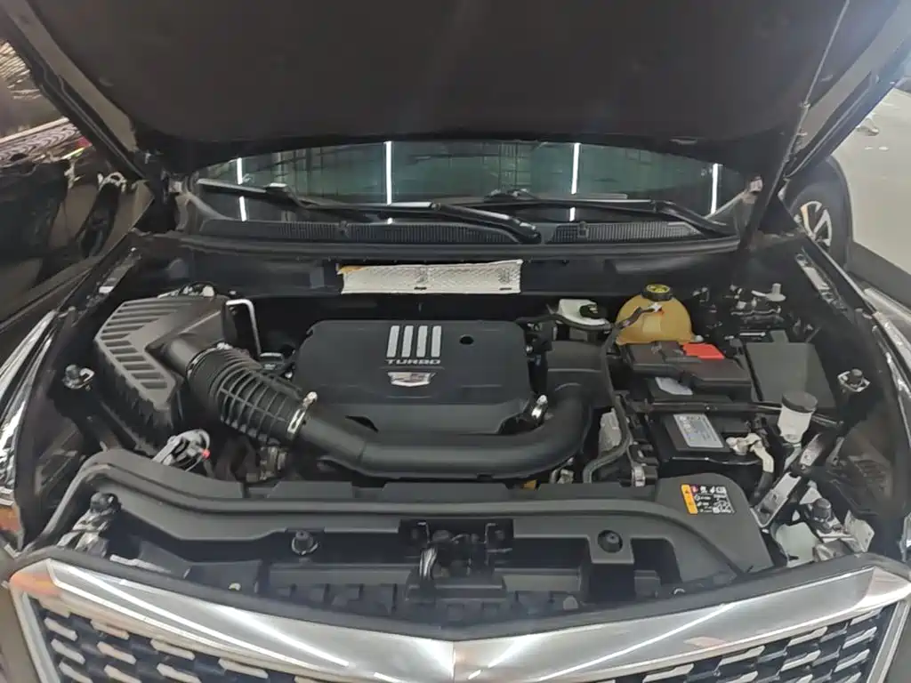 Cadillac XT5 2021 28T luxury model купить на сайте DeffCars