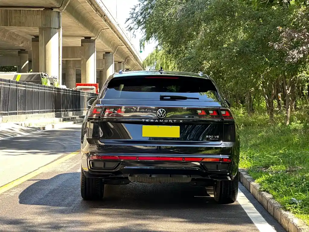 Touron 2023 facelift 380TSI four-wheel drive supreme flagship version купить на сайте DeffCars
