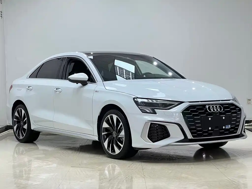 Audi A3 2022 A3L Limousine 35 TFSI Fashionable and Sporty купить на сайте DeffCars