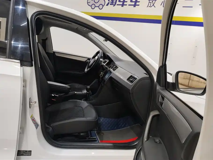 Xinrui 2018 1.6L manual comfort version купить на сайте DeffCars