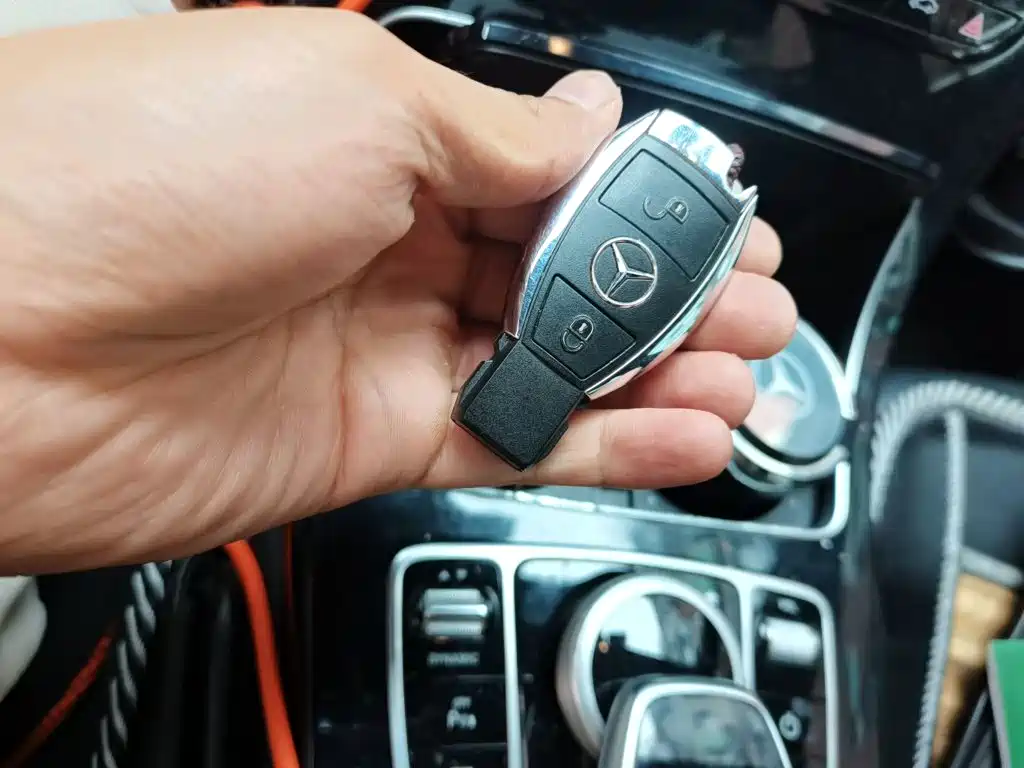 Mercedes-Benz GLC 2017 GLC 200 4MATIC купить на сайте DeffCars