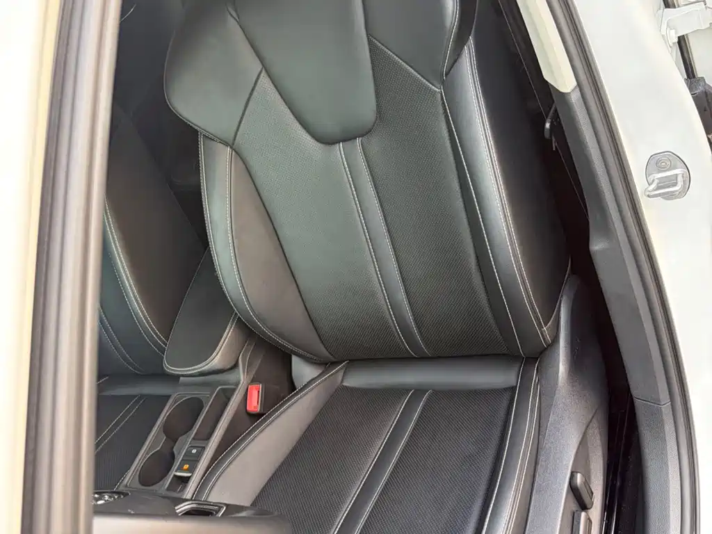 Octavia 2023 facelift PRO TSI280 exclusive version купить на сайте DeffCars