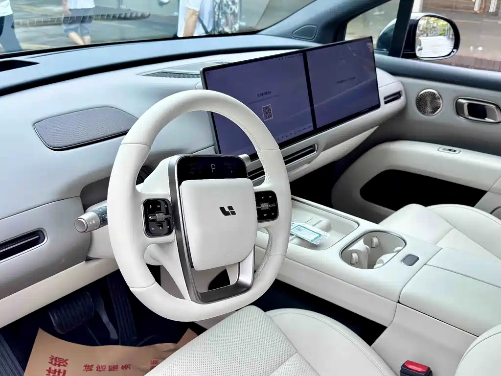 Ideal i6 2025 2WD Standard Edition купить на сайте DeffCars