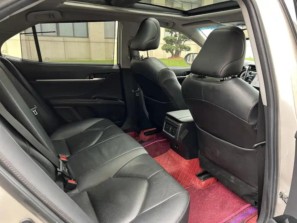 Camry 2018 2.5Q flagship version купить на сайте DeffCars