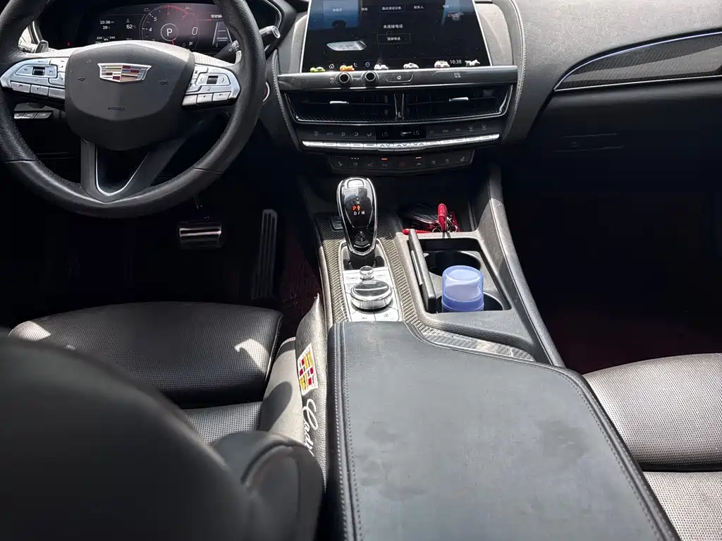 Cadillac CT5 2021 28T Platinum Sports Model купить на сайте DeffCars