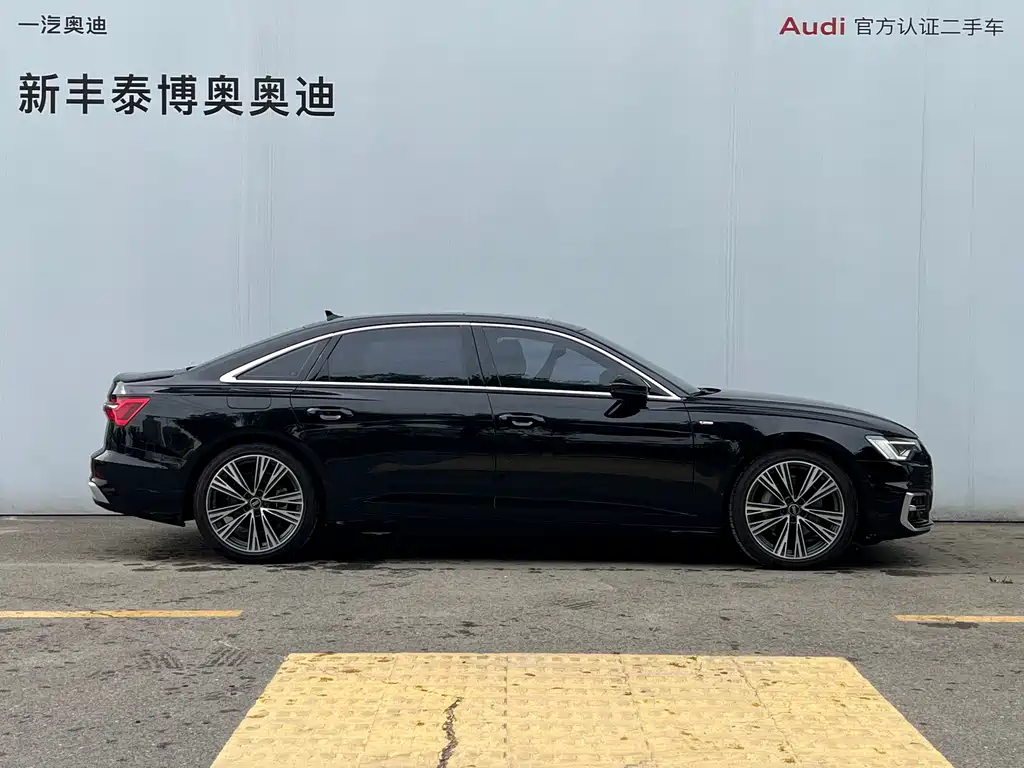 Audi A6L 2025 45 TFSI Premium Dynamic Model купить на сайте DeffCars