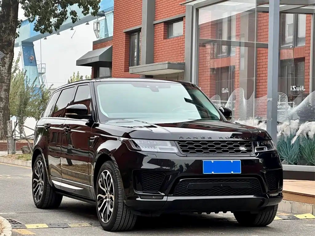 Range Rover Sport 2021 3.0 L6 Black Edition купить на сайте DeffCars