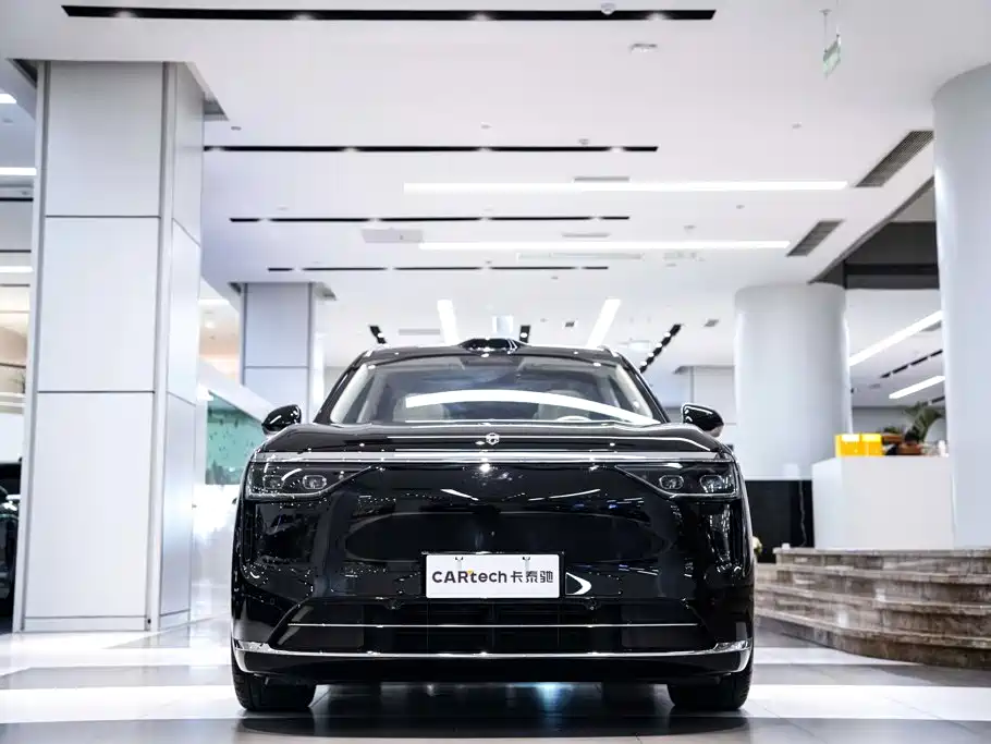 Wenjie M8 2025 extended range Max+ version 53.4kWh 6-seat version 192-line lidar) купить на сайте DeffCars