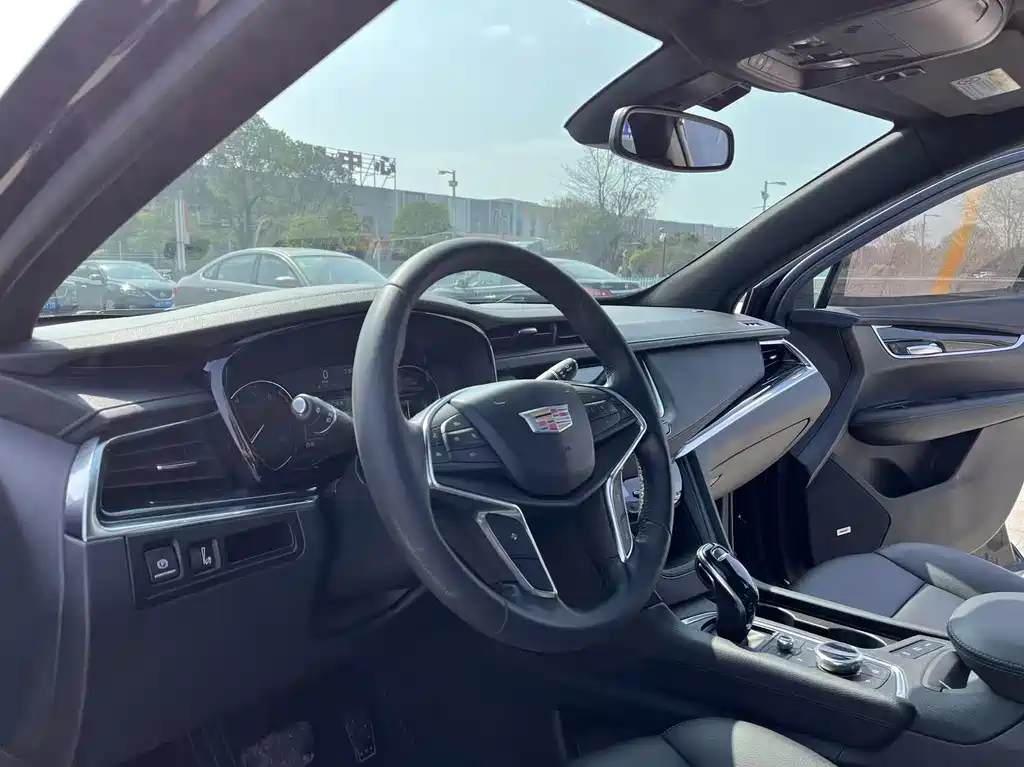 Cadillac XT5 2020 facelift 28T luxury model купить на сайте DeffCars