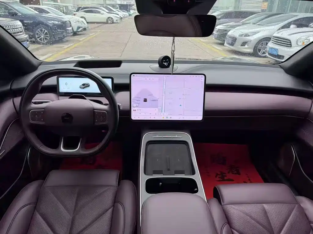 NIO ET5T 2025 75kWh Touring купить на сайте DeffCars