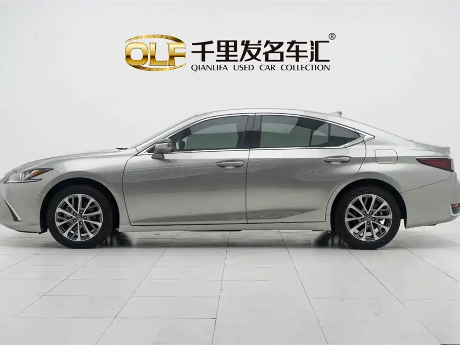 Lexus ES 2022 200 Excellence Edition купить на сайте DeffCars