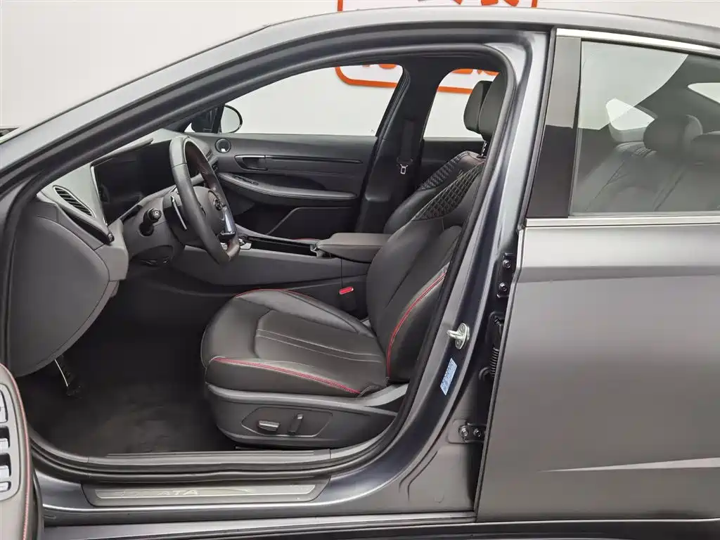Sonata 2022 380TGDi automatic 20th anniversary commemorative model купить на сайте DeffCars