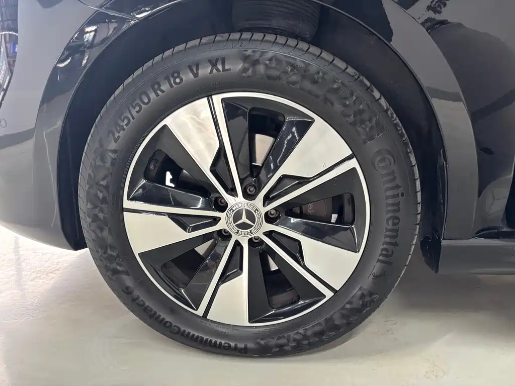 Mercedes-Benz V-Class 2022 V 260 L Long Wheelbase Premium Edition купить на сайте DeffCars