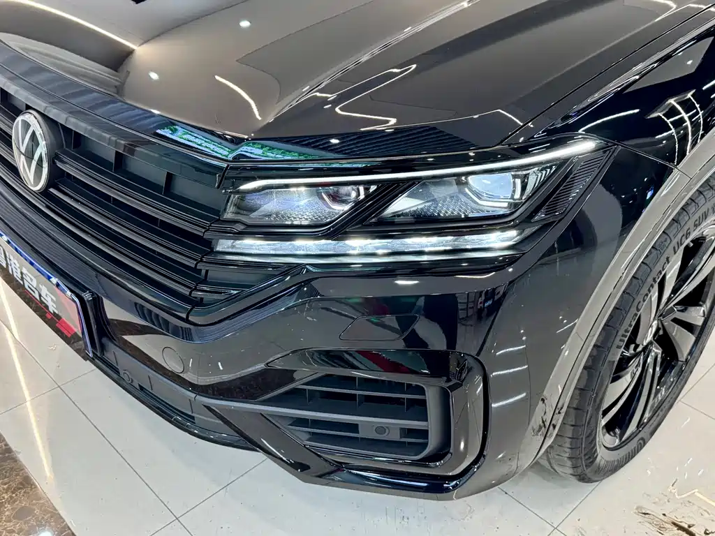 Touareg 2021 3.0TSI Ruixiang Edition Obsidian Sports Package купить на сайте DeffCars