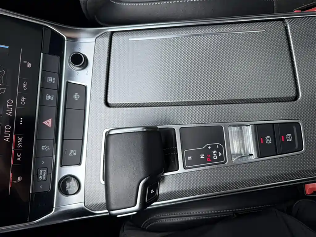 Audi A6L 2022 45 TFSI Premium Dynamic Model купить на сайте DeffCars