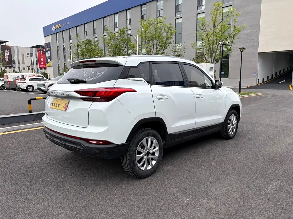 Beijing X3 2019 1.5T Manual Honor Edition купить на сайте DeffCars