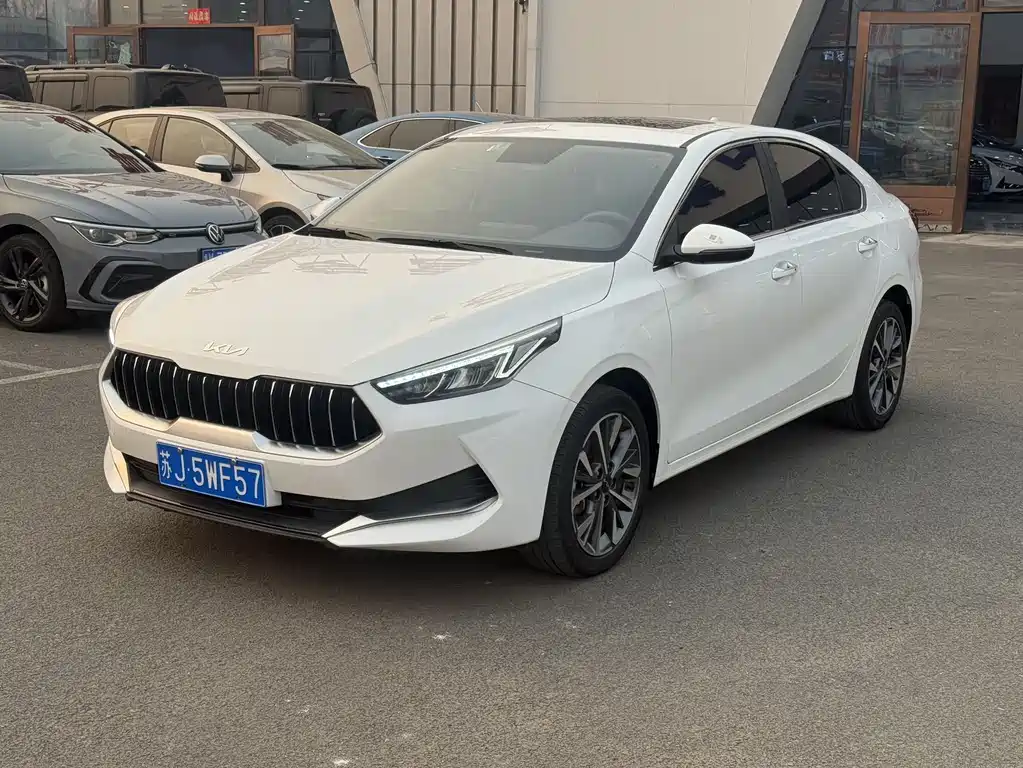 Kia K3 2021 facelift 1.5L CVT fashion version купить на сайте DeffCars