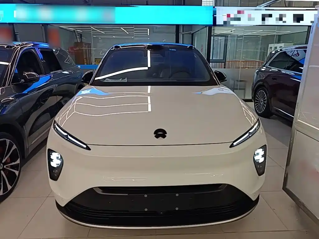NIO ES8 2023 model 75kWh купить на сайте DeffCars