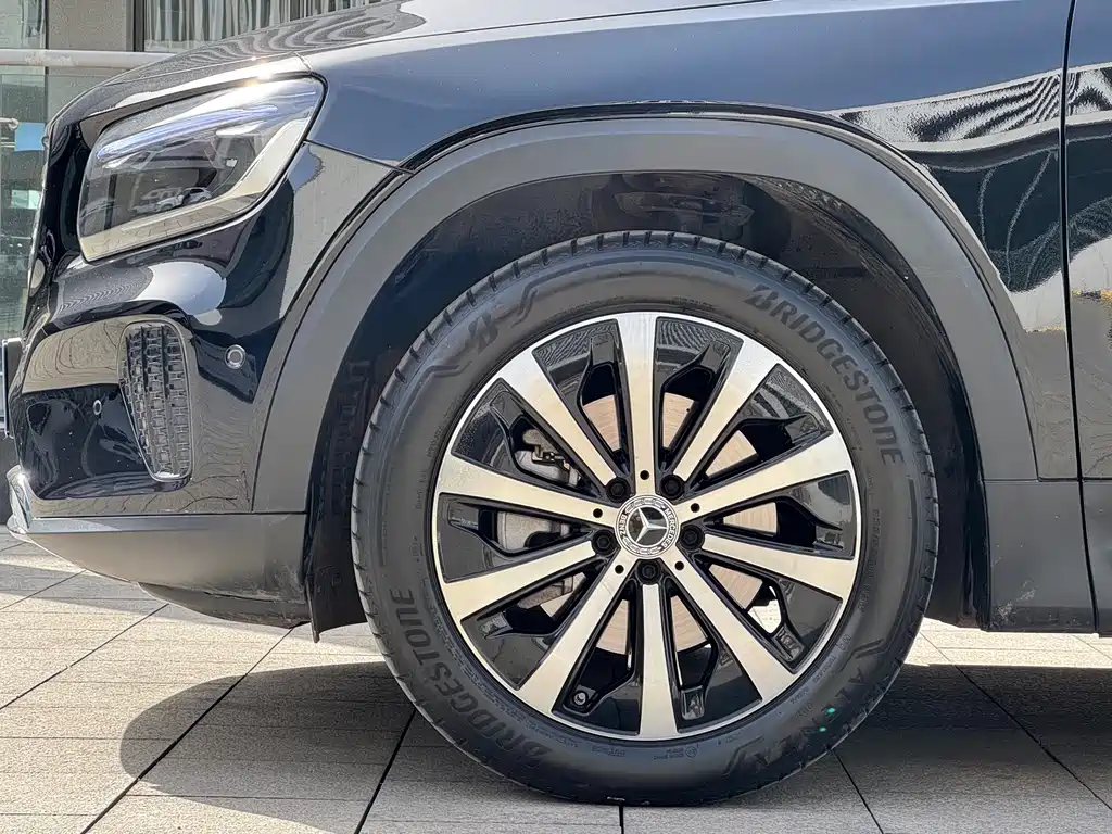 Mercedes-Benz GLB 2024 facelift GLB 220 fashion model купить на сайте DeffCars