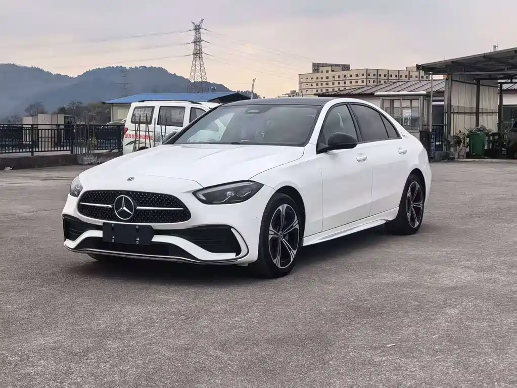 Mercedes-Benz C-Class 2024 facelift C 260 L sports version купить на сайте DeffCars