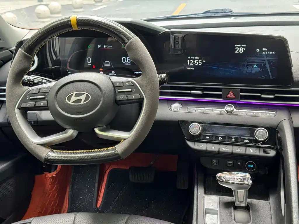 Elantra 2023 1.5L CVT LUX Premium Edition купить на сайте DeffCars