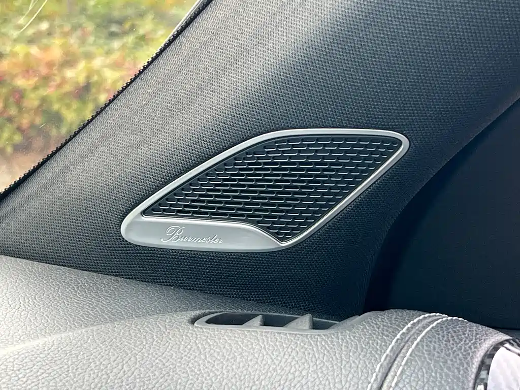 Mercedes-Benz GLB AMG 2023 AMG GLB 35 4MATIC купить на сайте DeffCars
