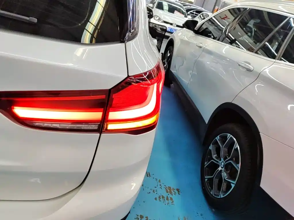 BMW X1 2021 sDrive20Li Fashion Model купить на сайте DeffCars
