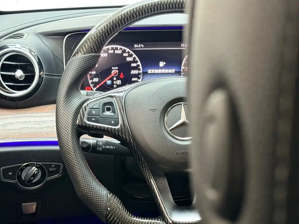 Mercedes-Benz E-Class 2016 E 300 L Fashion Model купить на сайте DeffCars