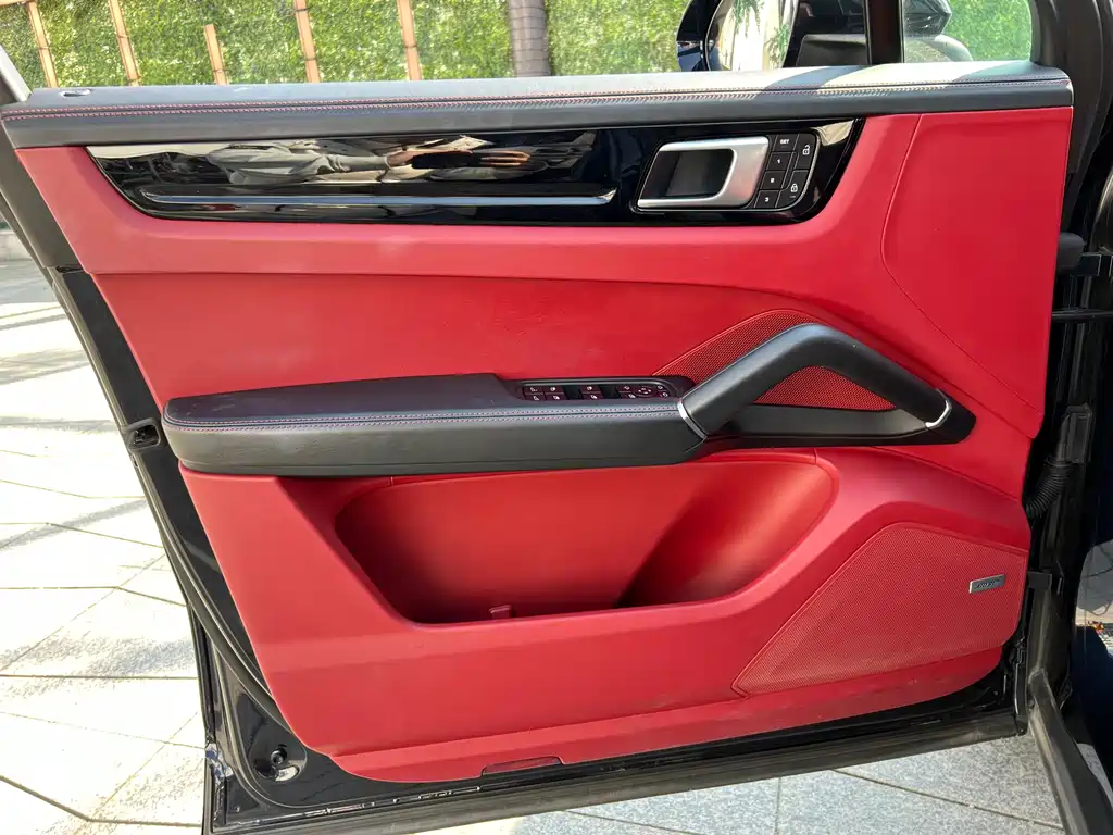 Cayenne 2020 Cayenne S Coupé 2.9T купить на сайте DeffCars