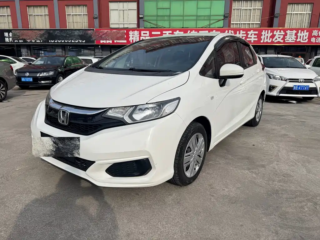 Fit 2018 1.5L CVT Comfort Edition купить на сайте DeffCars