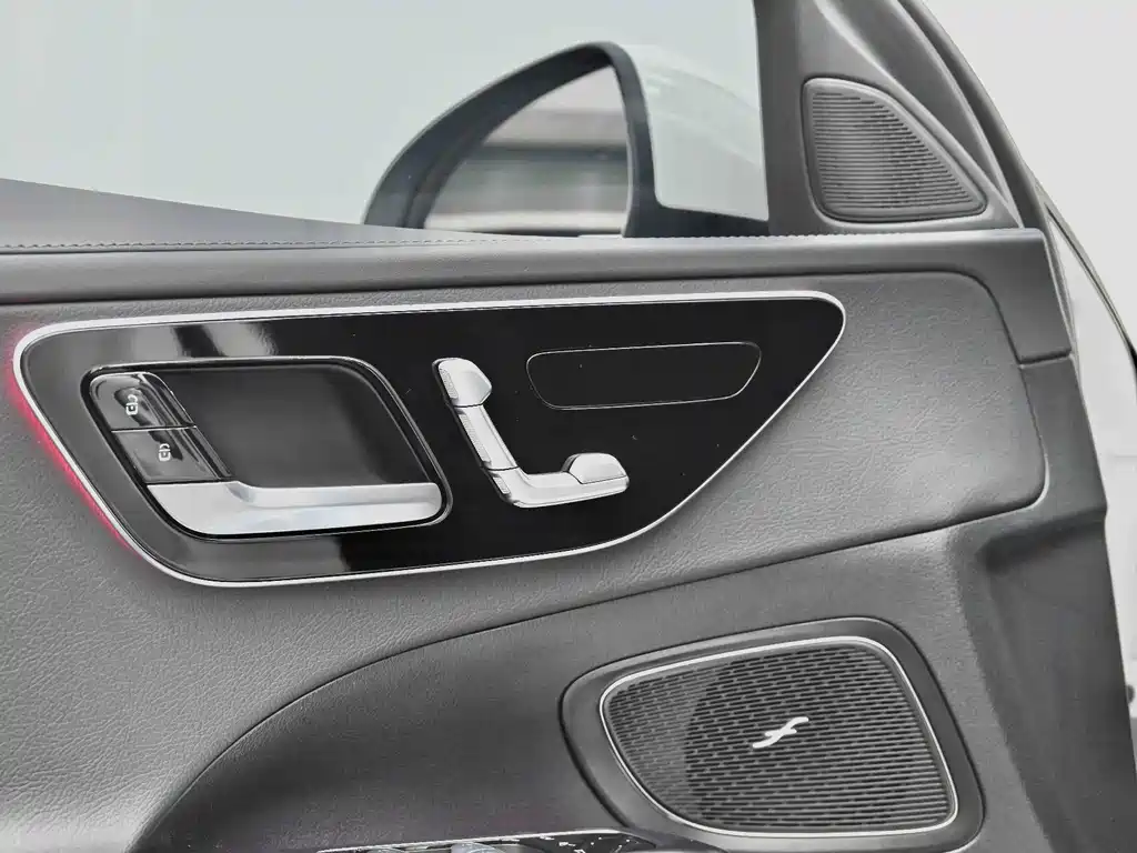 Mercedes-Benz C-Class 2024 C 260 L Sports Edition купить на сайте DeffCars